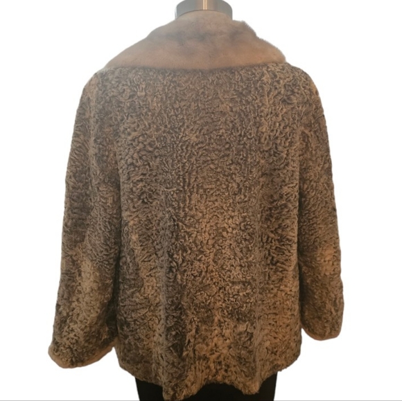 EUC | Persian Lamb Jacket | Mink Collar and Mink Cuffs | Size: S/M | Vintage - Picture 14 of 16